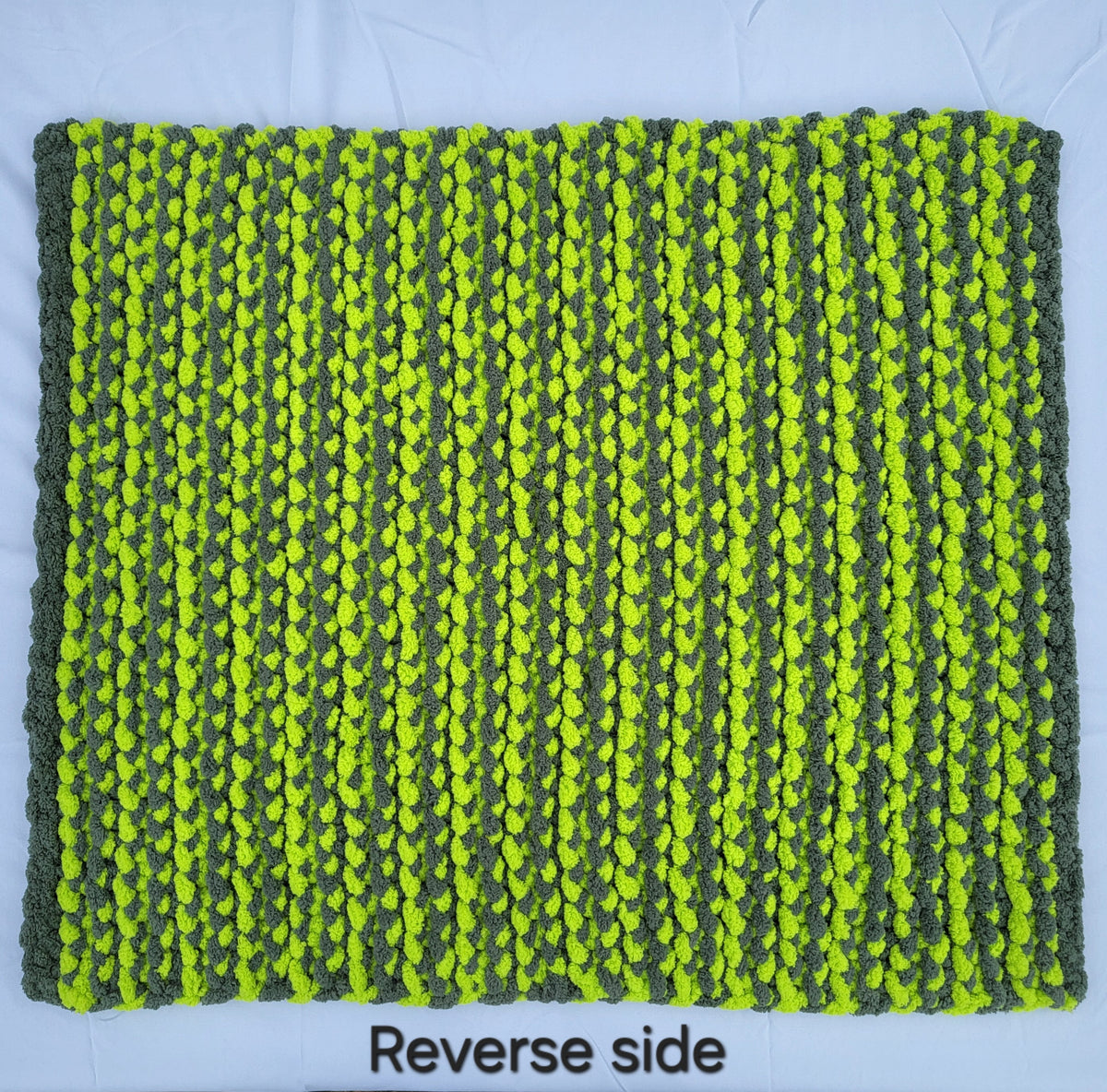 Olive & Lime Stripes Pet Pads™ - size large