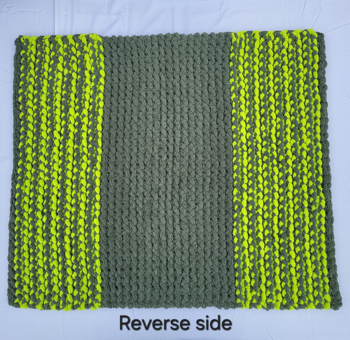 Olive & Lime Trim Pet Pads™ - size XL