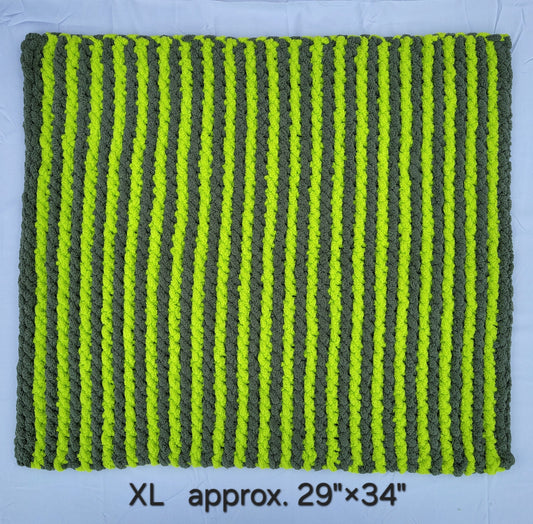 Olive & Lime Stripes Pet Pads™ - size XL