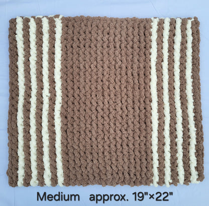 Tan & Cream Trim Pet Pads™ - size medium