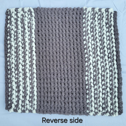Gray & White Trim Pet Pads™ - size medium