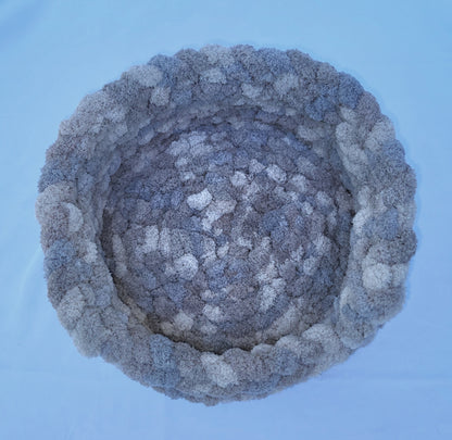 Mixed Grays Plush Knit Pet Bed - size small