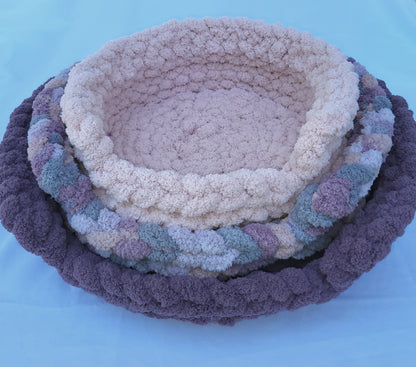 Dusty Pink Plush Knit Pet Bed - size small