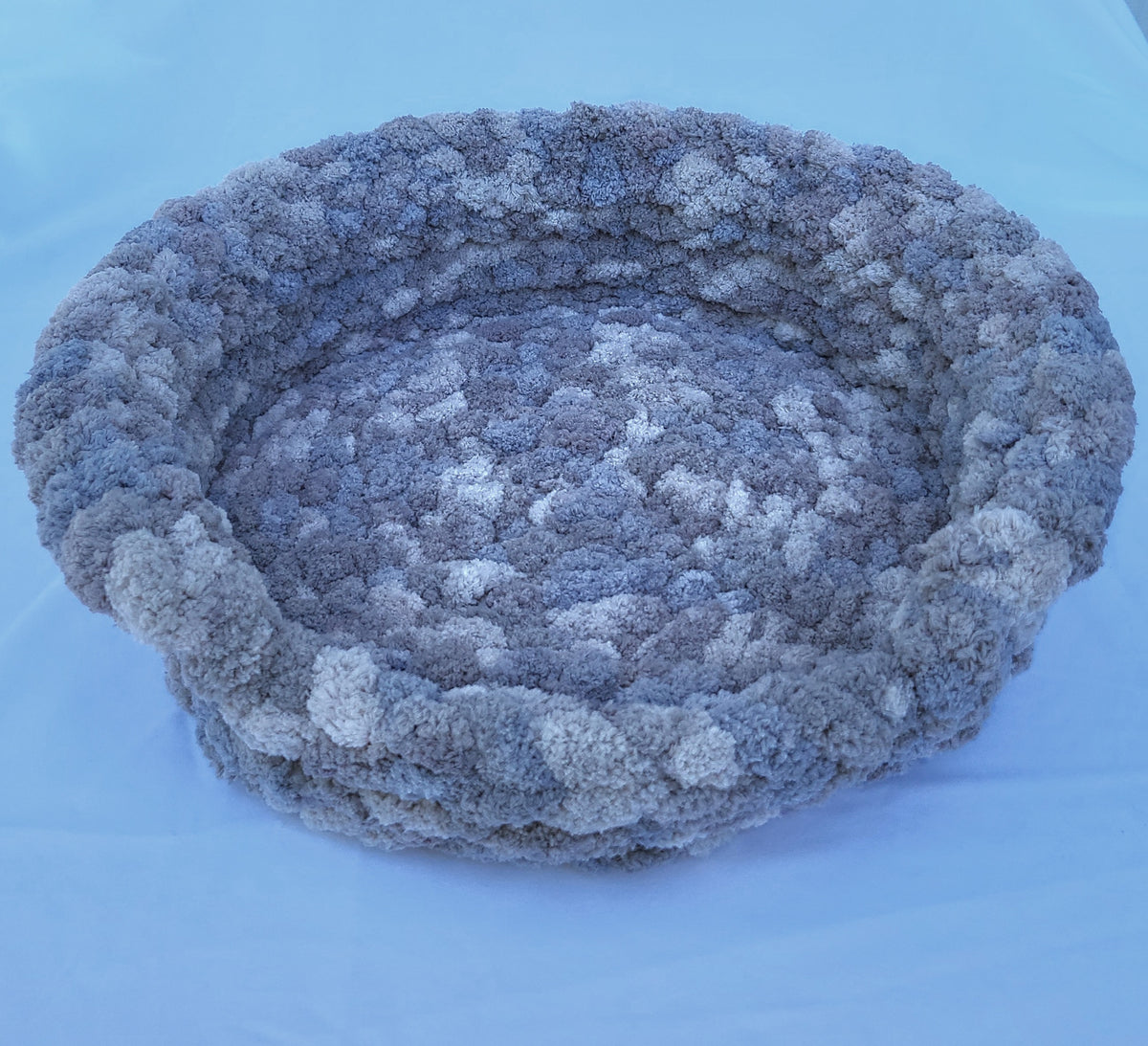 Mixed Grays Plush Knit Pet Bed - size medium