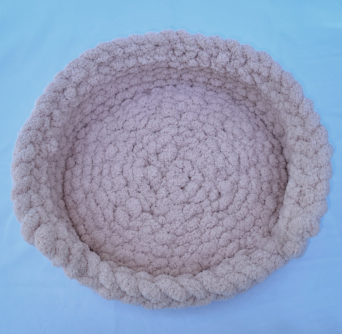 Dusty Pink Plush Knit Pet Bed - size medium