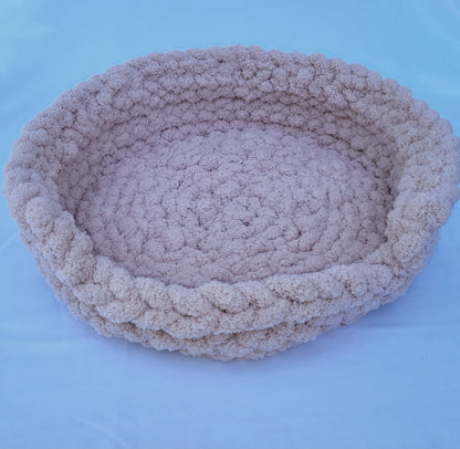 Dusty Pink Plush Knit Pet Bed - size medium